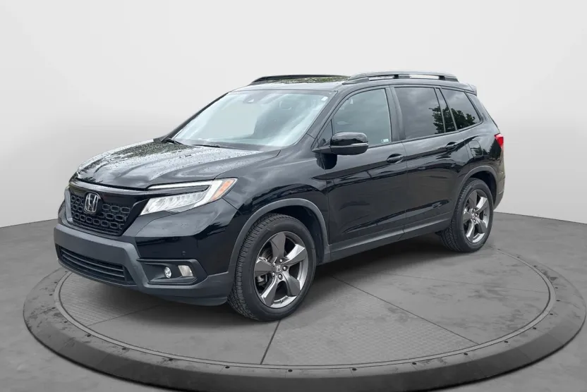 2021 Honda Passport Touring photo 1