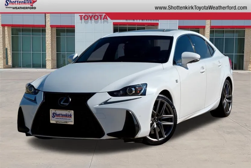 2019 Lexus IS 300 F SPORT photo 1