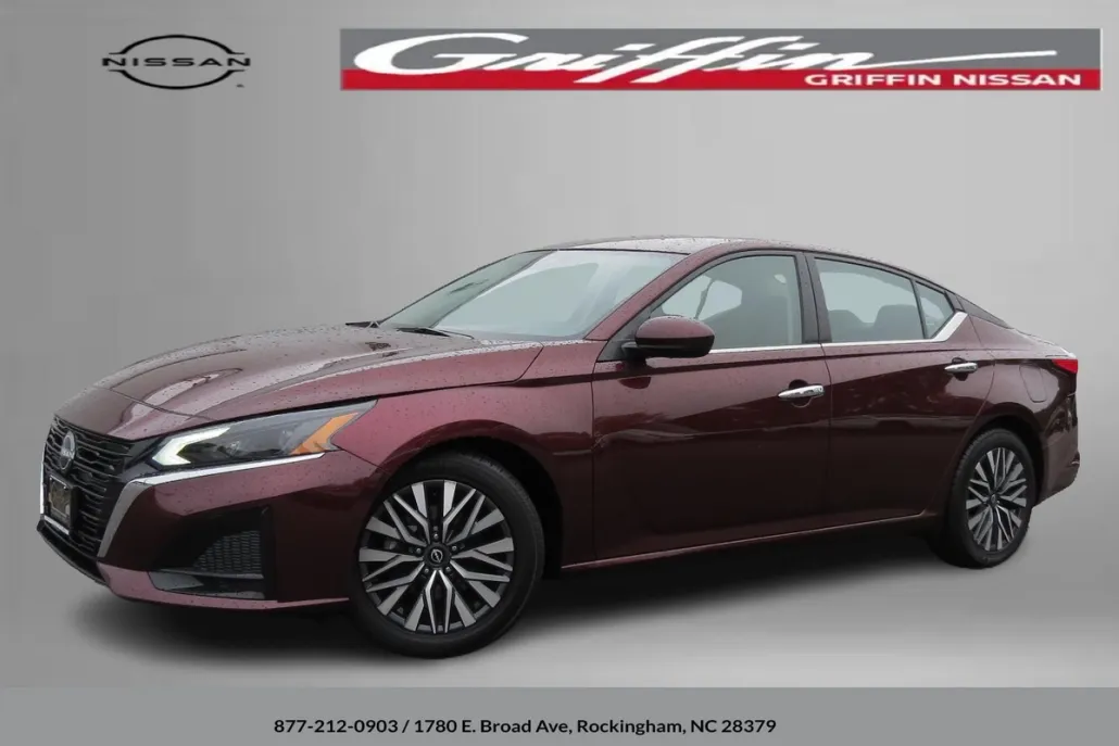 2023 Nissan Altima 2.5 SV photo 1