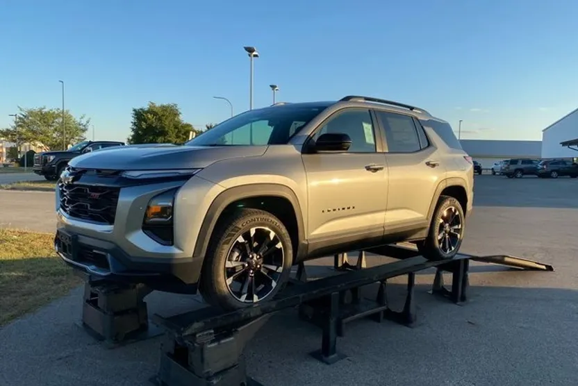 2026 Chevrolet Equinox RS photo 1
