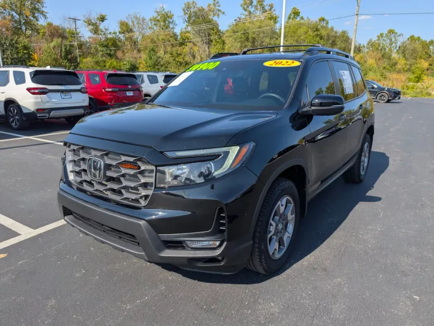 2022 Honda Passport TrailSport photo 1