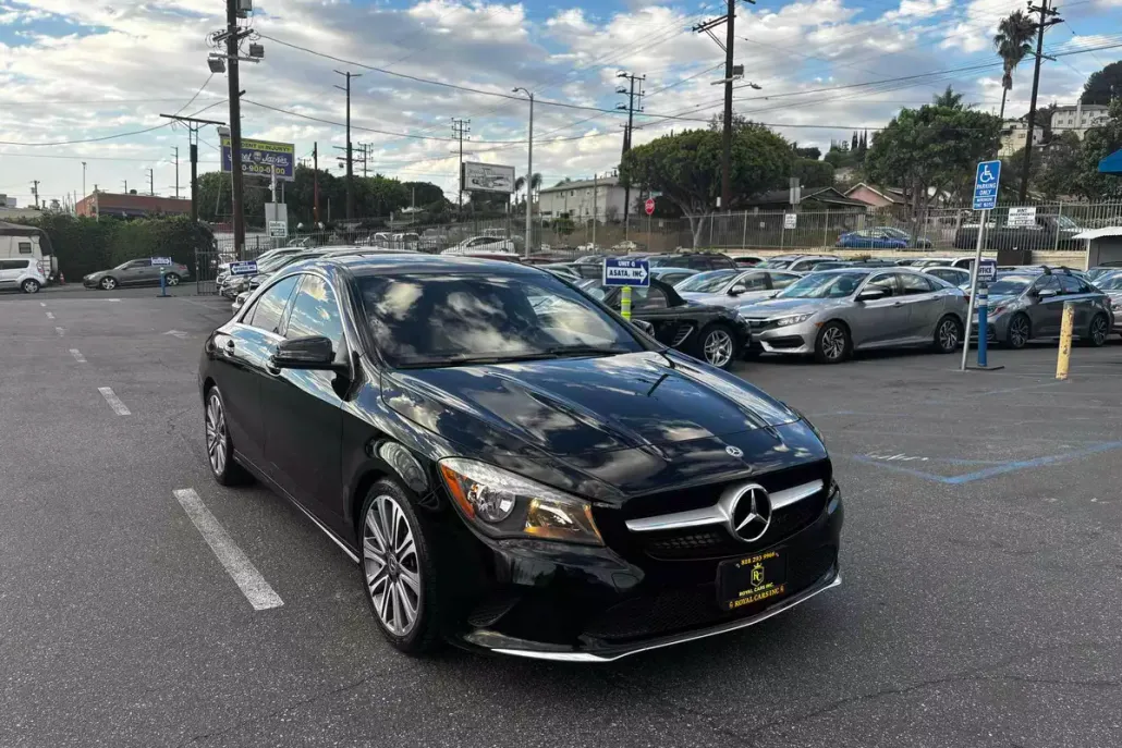 2018 Mercedes Benz CLA 250 photo 1