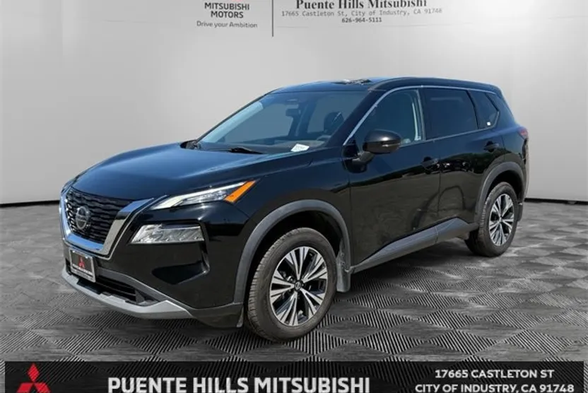 2021 Nissan Rogue SV photo 1