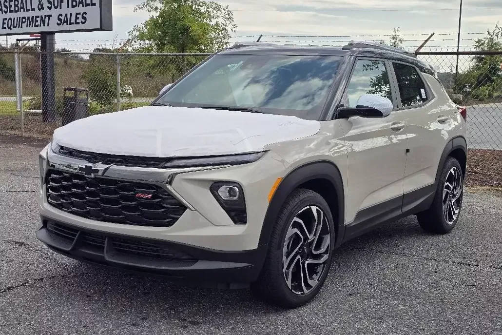 2026 Chevrolet Trailblazer RS photo 1