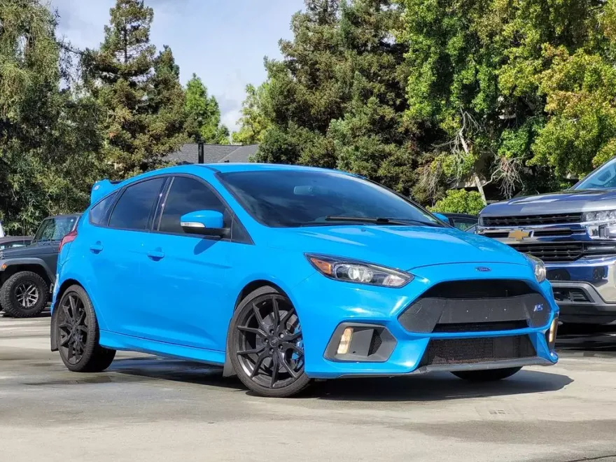2017 Ford Focus RS photo 1