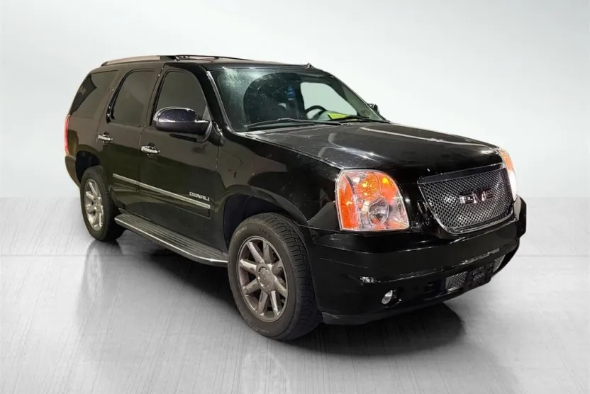 2013 Gmc Yukon Denali photo 1