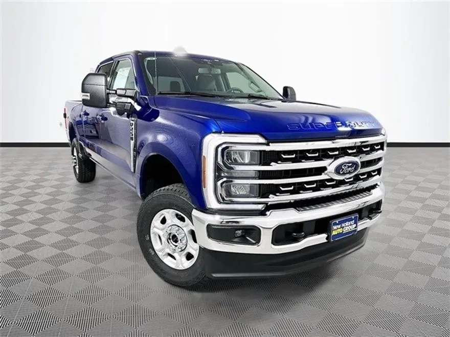 2026 Ford F-250 XLT photo 1