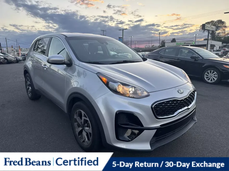 2021 Kia Sportage LX photo 1