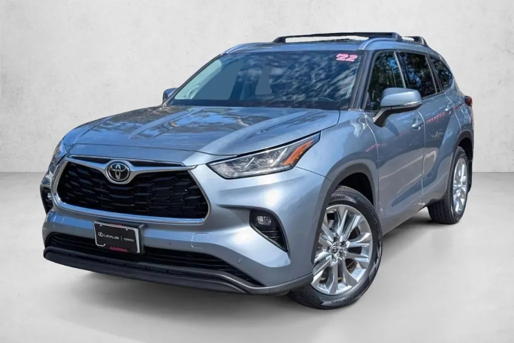 2022 Toyota Highlander Limited photo 1