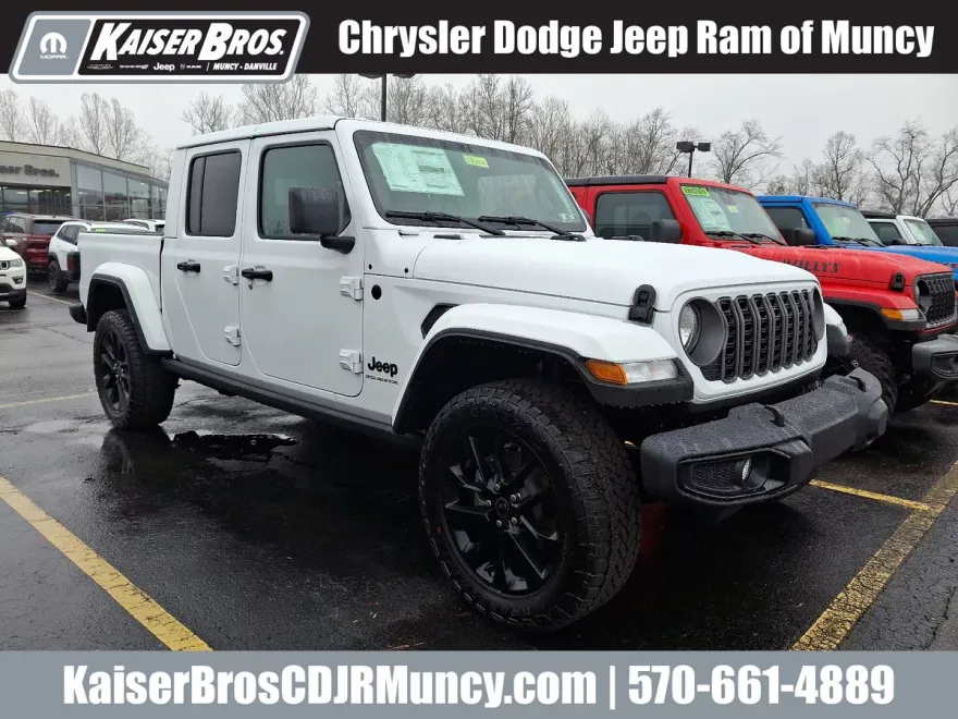 2025 Jeep Gladiator photo 1