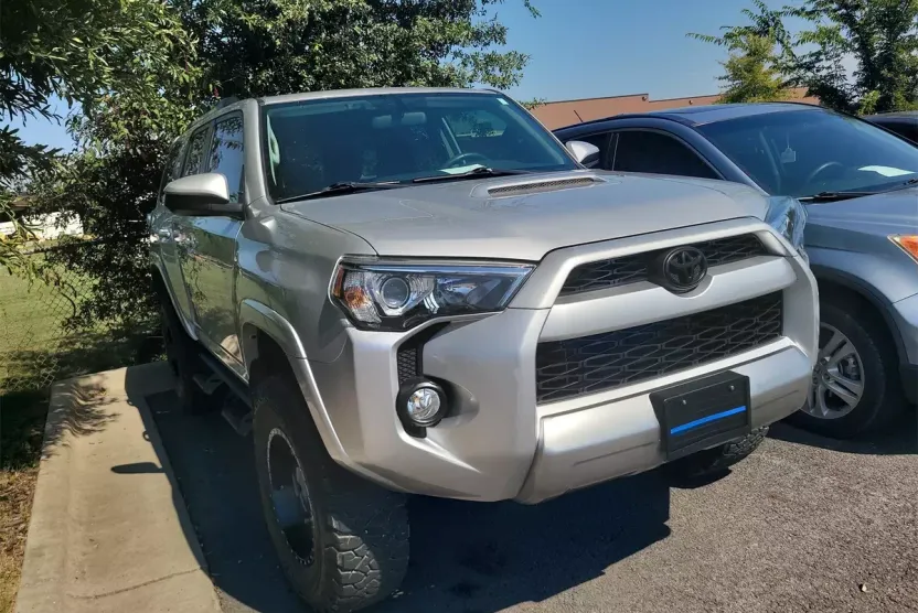 2018 Toyota 4Runner TRD Off-Road photo 1