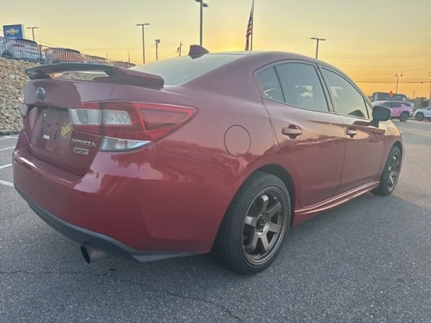 2018 Subaru Impreza 2.0i Sport photo 1