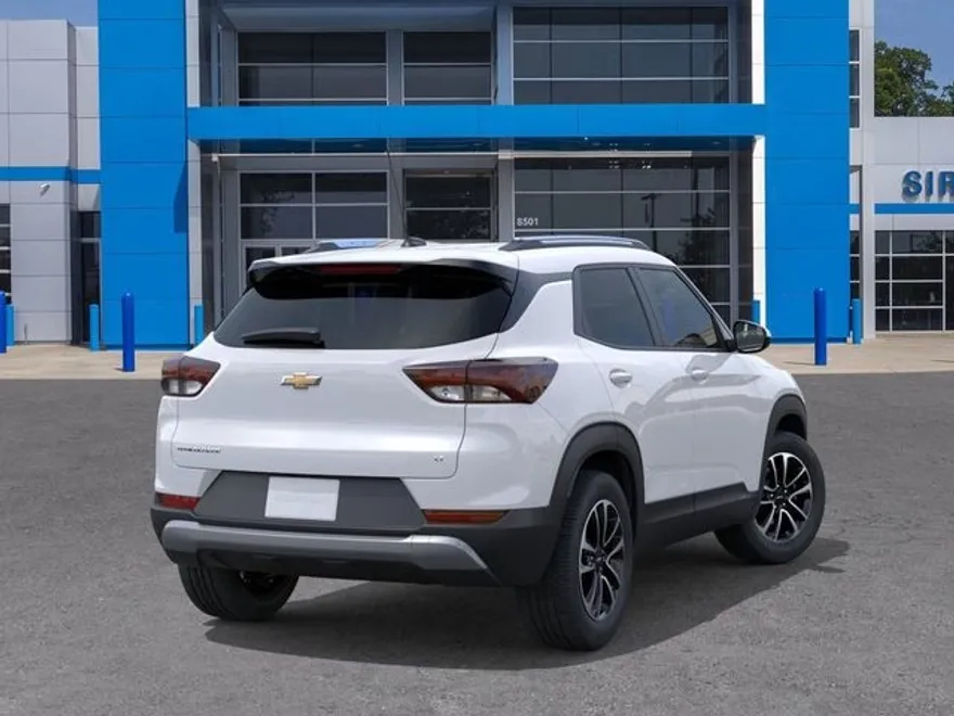 2026 Chevrolet Trailblazer LT photo 1
