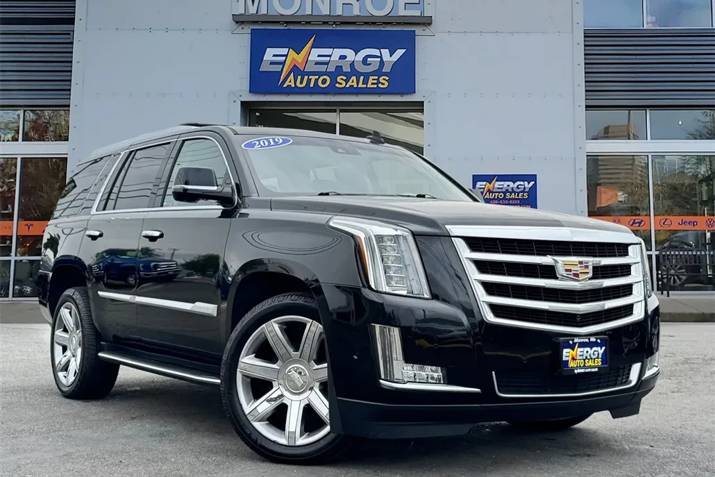 2019 Cadillac Escalade Luxury photo 1