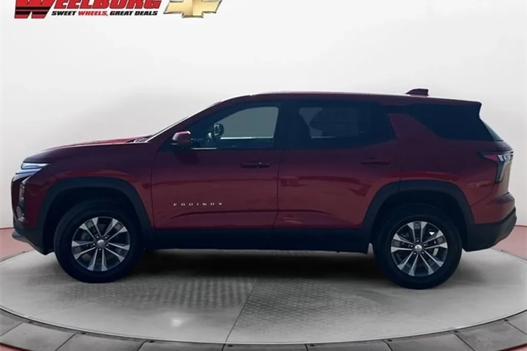 2026 Chevrolet Equinox LT photo 1