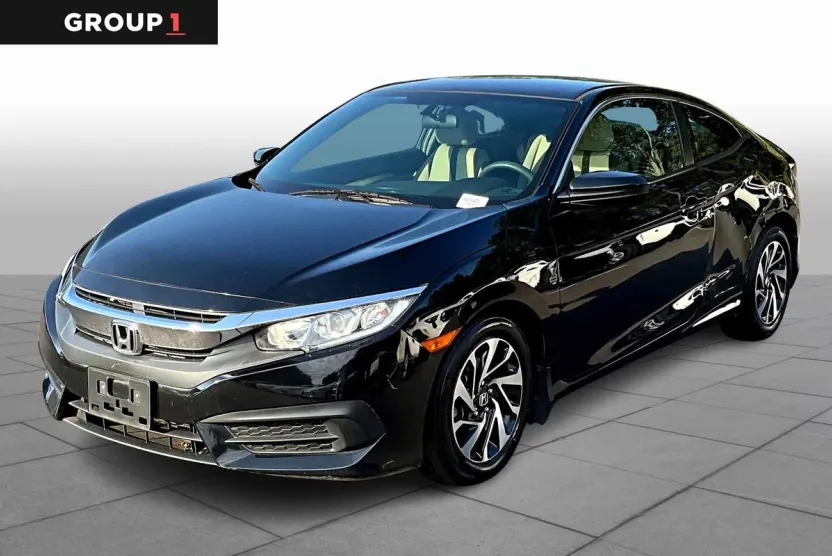 2016 Honda Civic LX photo 1