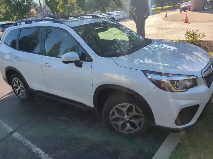 2020 Subaru Forester Premium Base photo 1