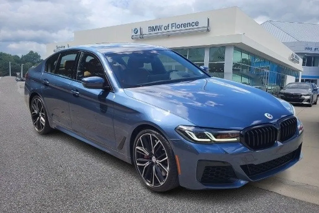 2023 Bmw M550i xDrive photo 1