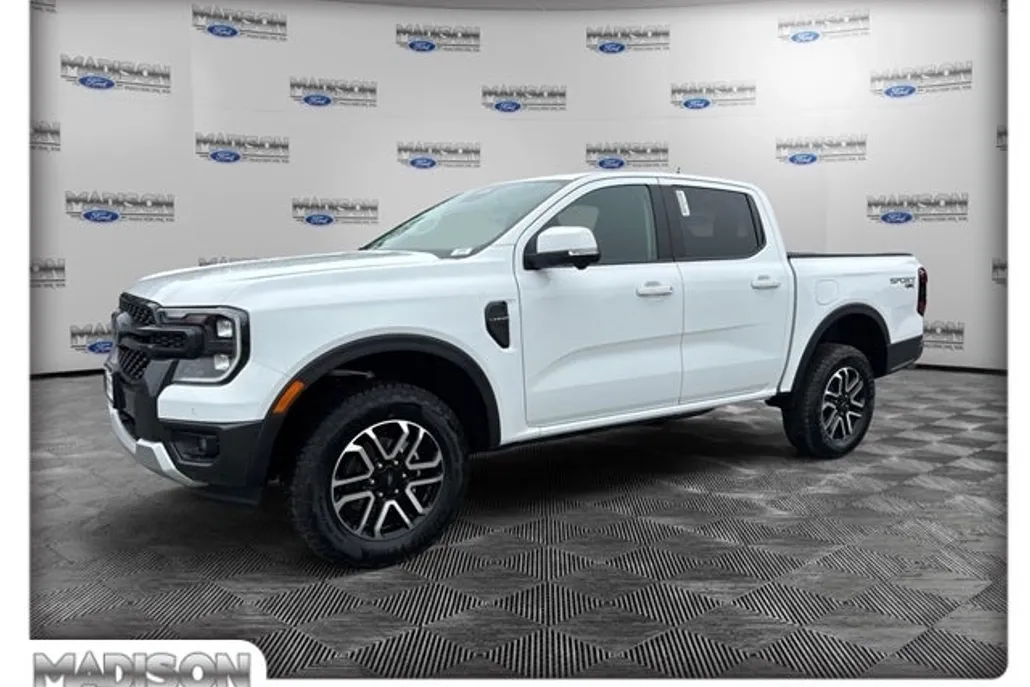 2025 Ford Ranger Lariat photo 1