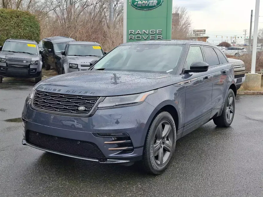 2025 Land Rover Range Rover Velar SE photo 1