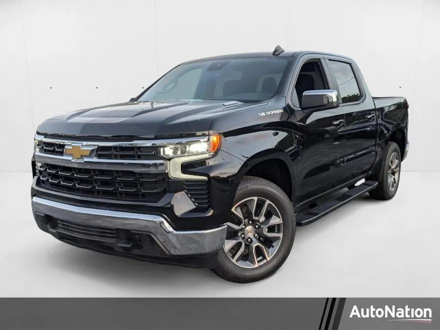 2025 Chevrolet Silverado 1500 LT photo 1