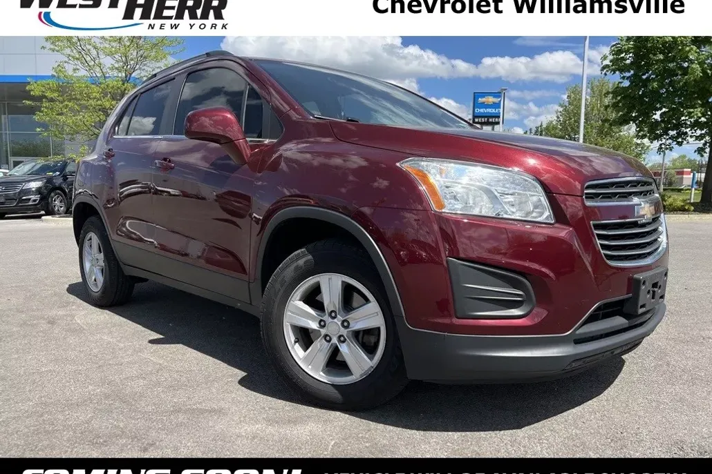 2016 Chevrolet Trax LT photo 1