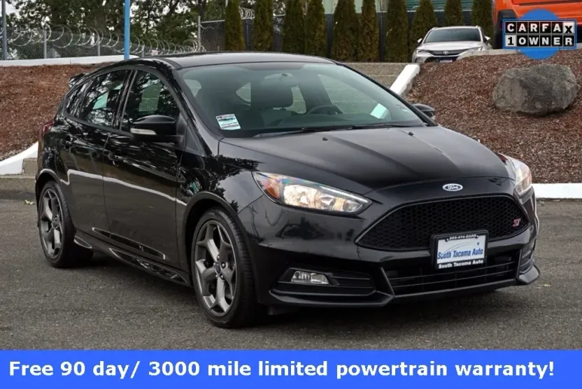 2018 Ford Focus ST photo 1