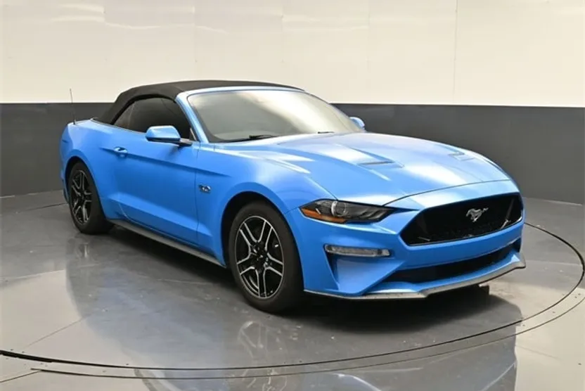 2023 Ford Mustang GT Premium Convertible photo 1