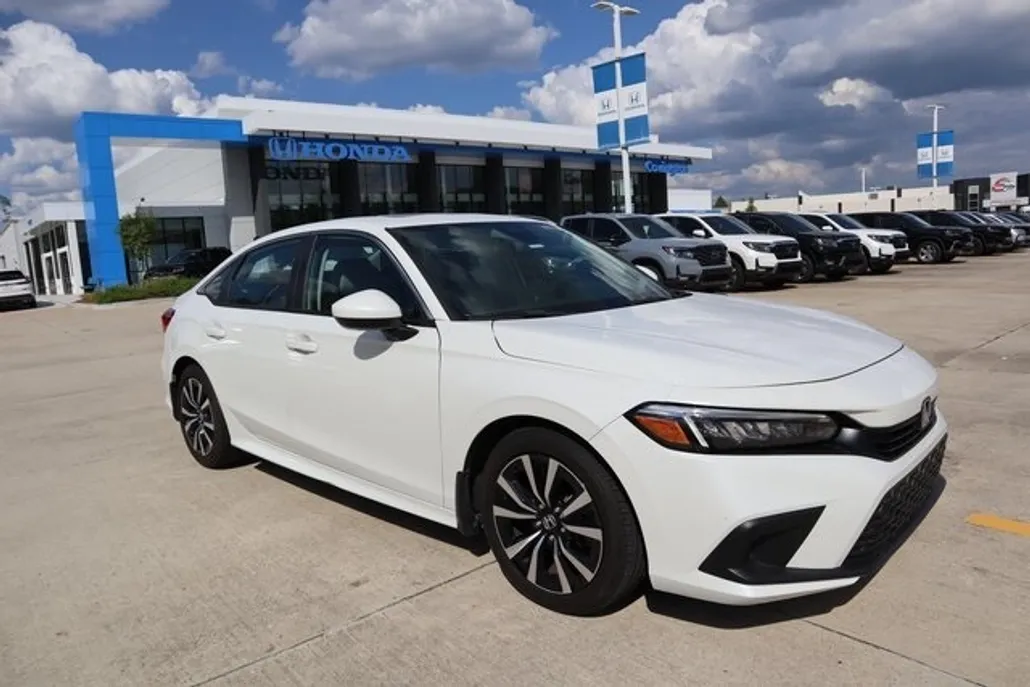 2022 Honda Civic EX photo 1