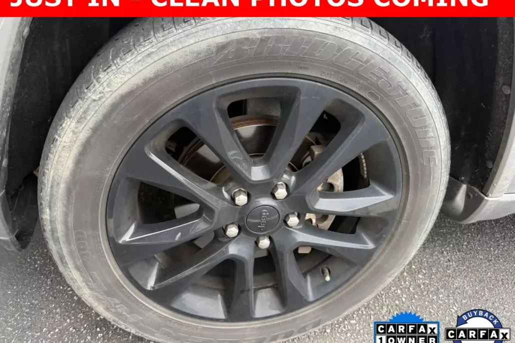 2020 Jeep Grand Cherokee Altitude photo 1