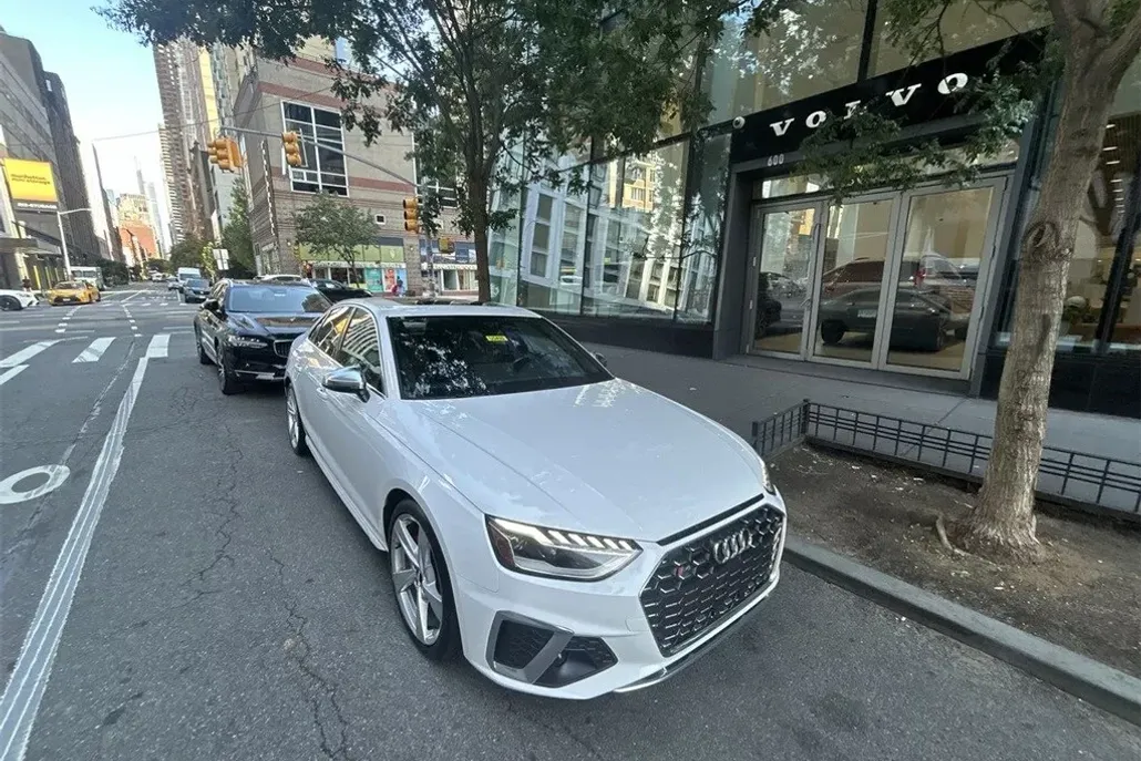 2020 Audi S4 Base Premium Plus photo 1