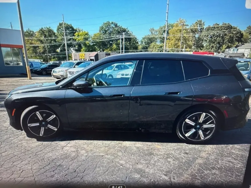 2023 Bmw iX xDrive50i photo 1