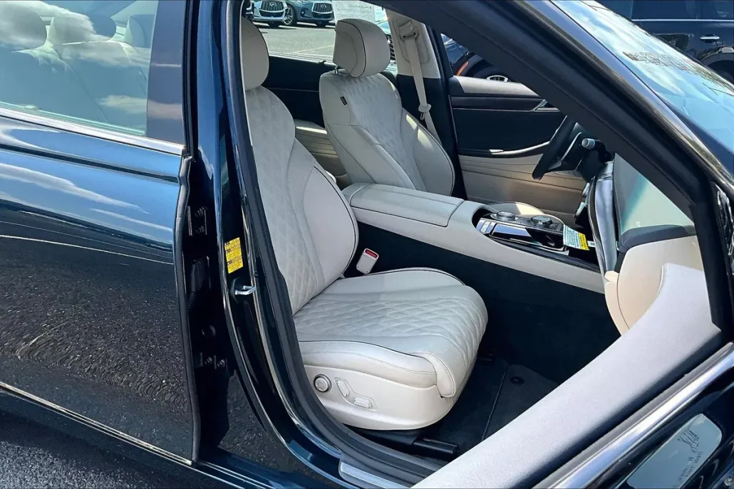 2023 Genesis G80 3.5T Sport photo 1