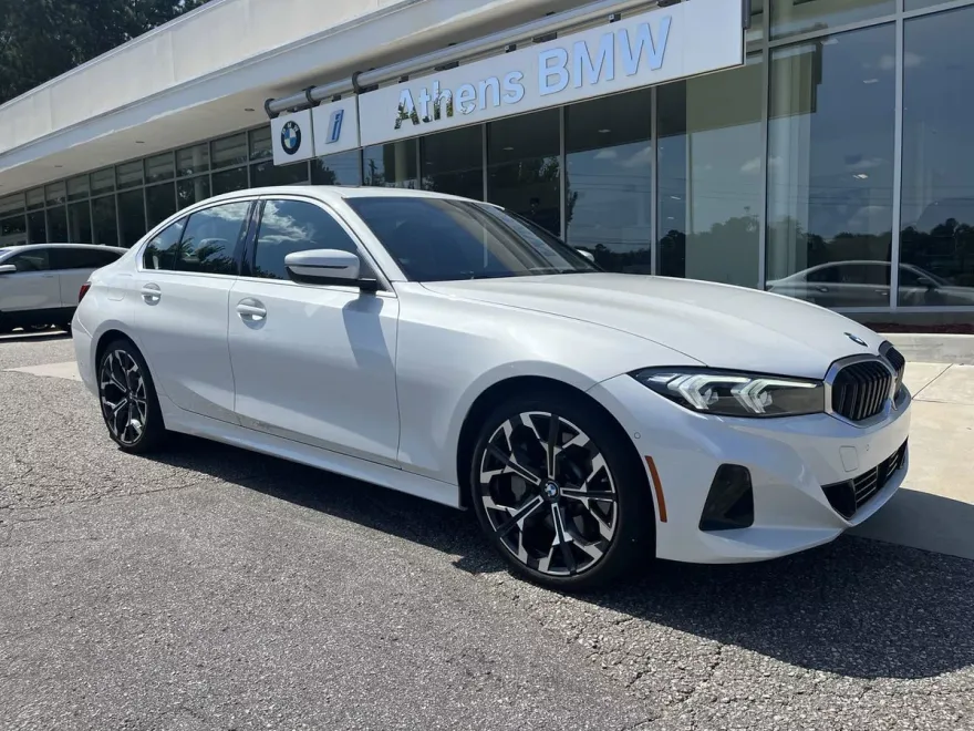 2025 Bmw 330i photo 1