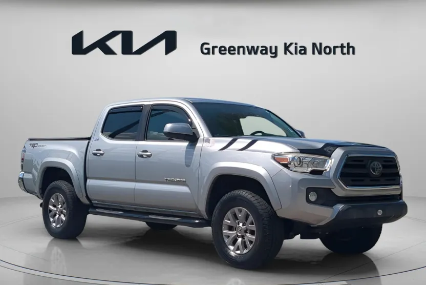 2019 Toyota Tacoma SR5 photo 1