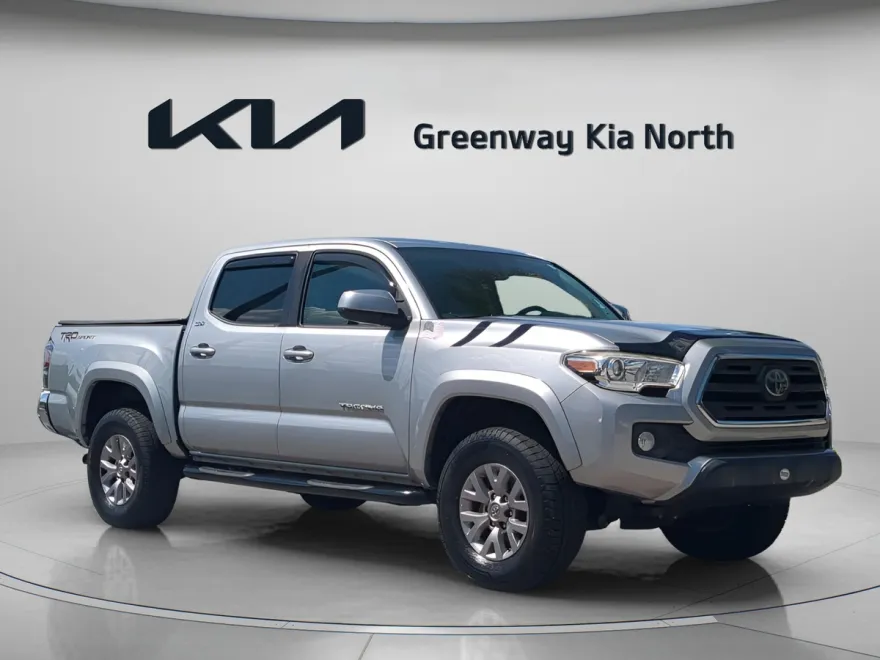 2019 Toyota Tacoma SR5 photo 1
