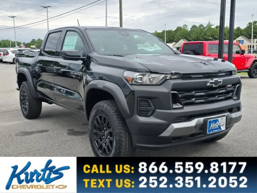 2026 Chevrolet Colorado Trail Boss photo 1