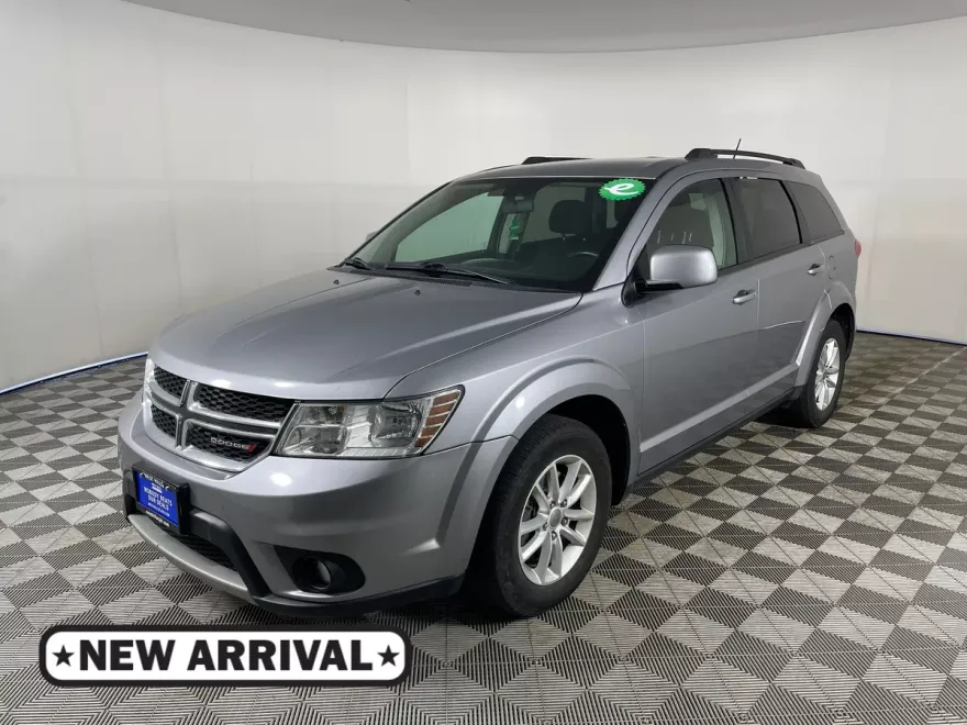 2015 Dodge Journey SXT photo 1