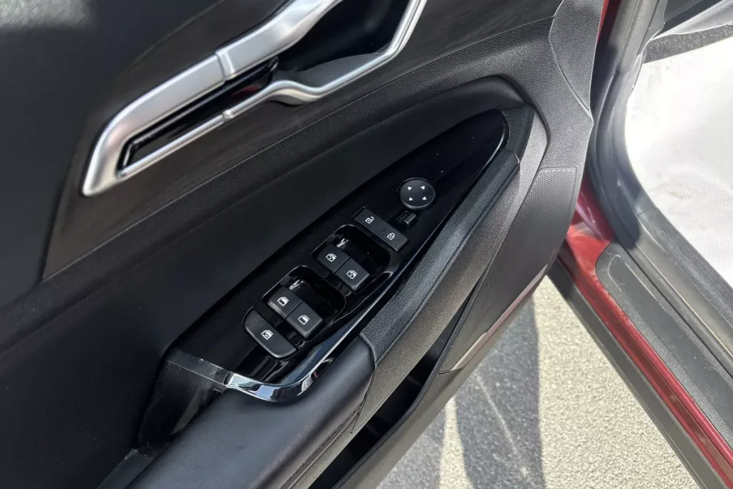 2023 Kia Sportage X-Line photo 1
