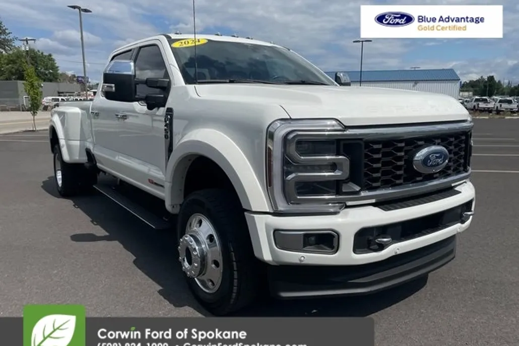 2024 Ford F-450 photo 1