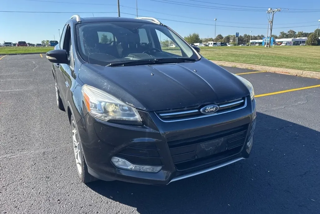 2015 Ford Escape Titanium photo 1