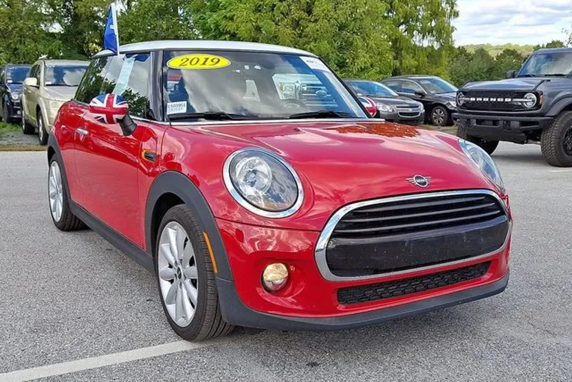 2019 Mini Cooper Oxford Edition photo 1