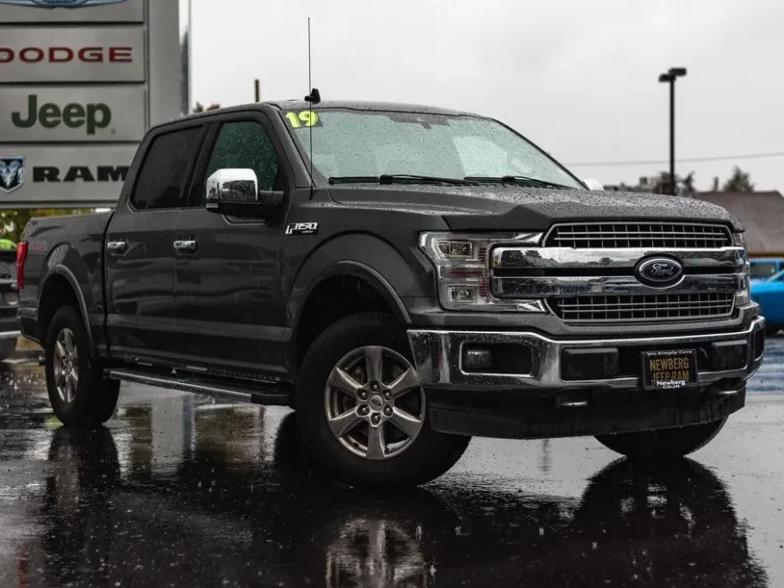 2019 Ford F-150 Lariat photo 1