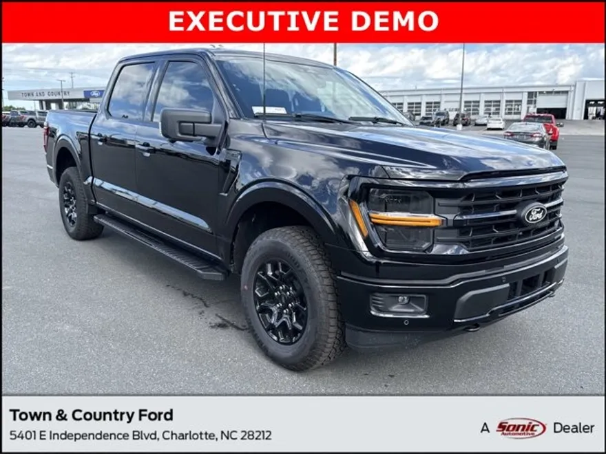 2025 Ford F-150 XLT photo 1