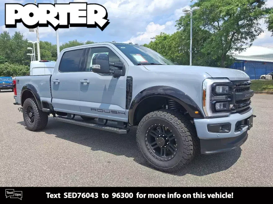 2025 Ford F-250 Lariat photo 1
