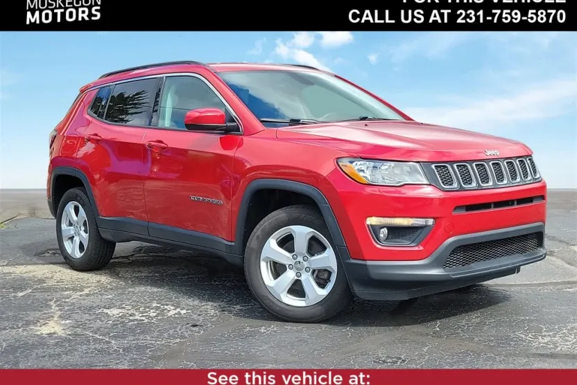 2018 Jeep Compass Latitude photo 1