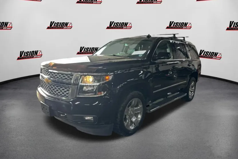 2019 Chevrolet Tahoe LT photo 1