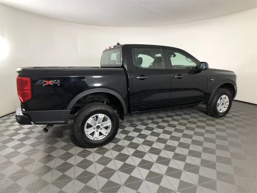 2025 Ford Ranger XL photo 1