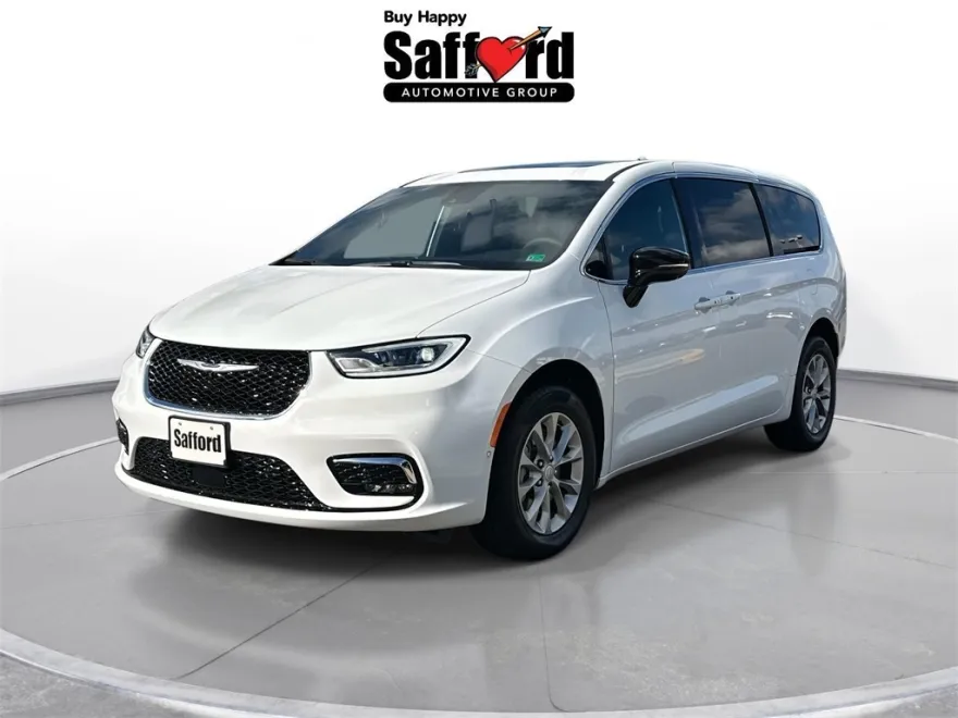 2025 Chrysler Pacifica photo 1