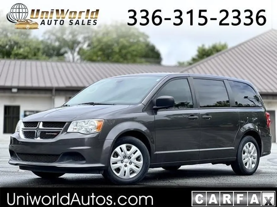 2020 Dodge Grand Caravan SE photo 1
